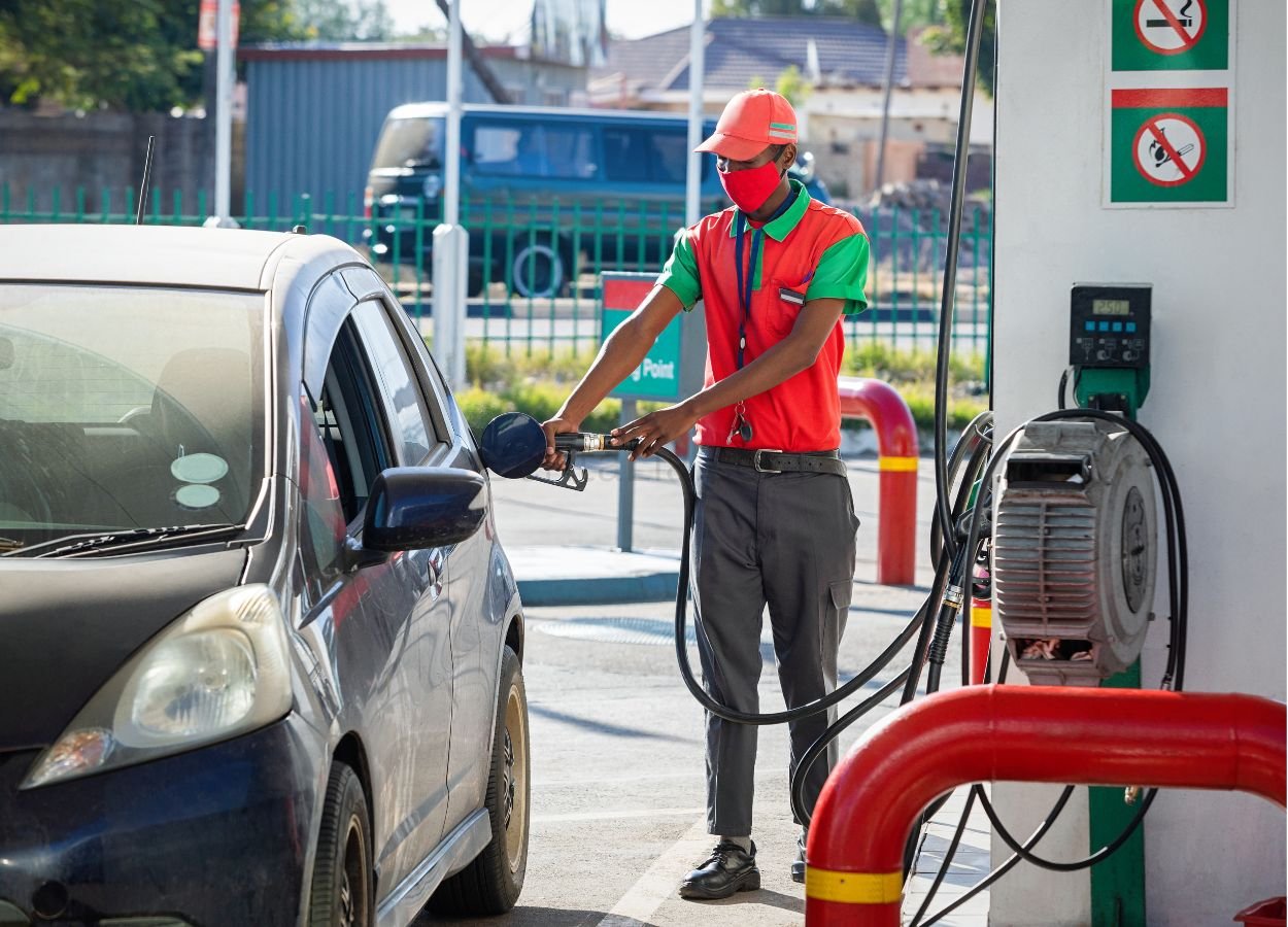 Hoaks! Pertalite Tidak Naik Jadi Rp13.500 pada 26 September - BeritaLia.com