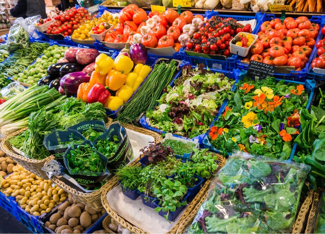 Pasar Tani Palu Sediakan 50 Komoditas Pangan dari Petani Lokal - BeritaLia.com